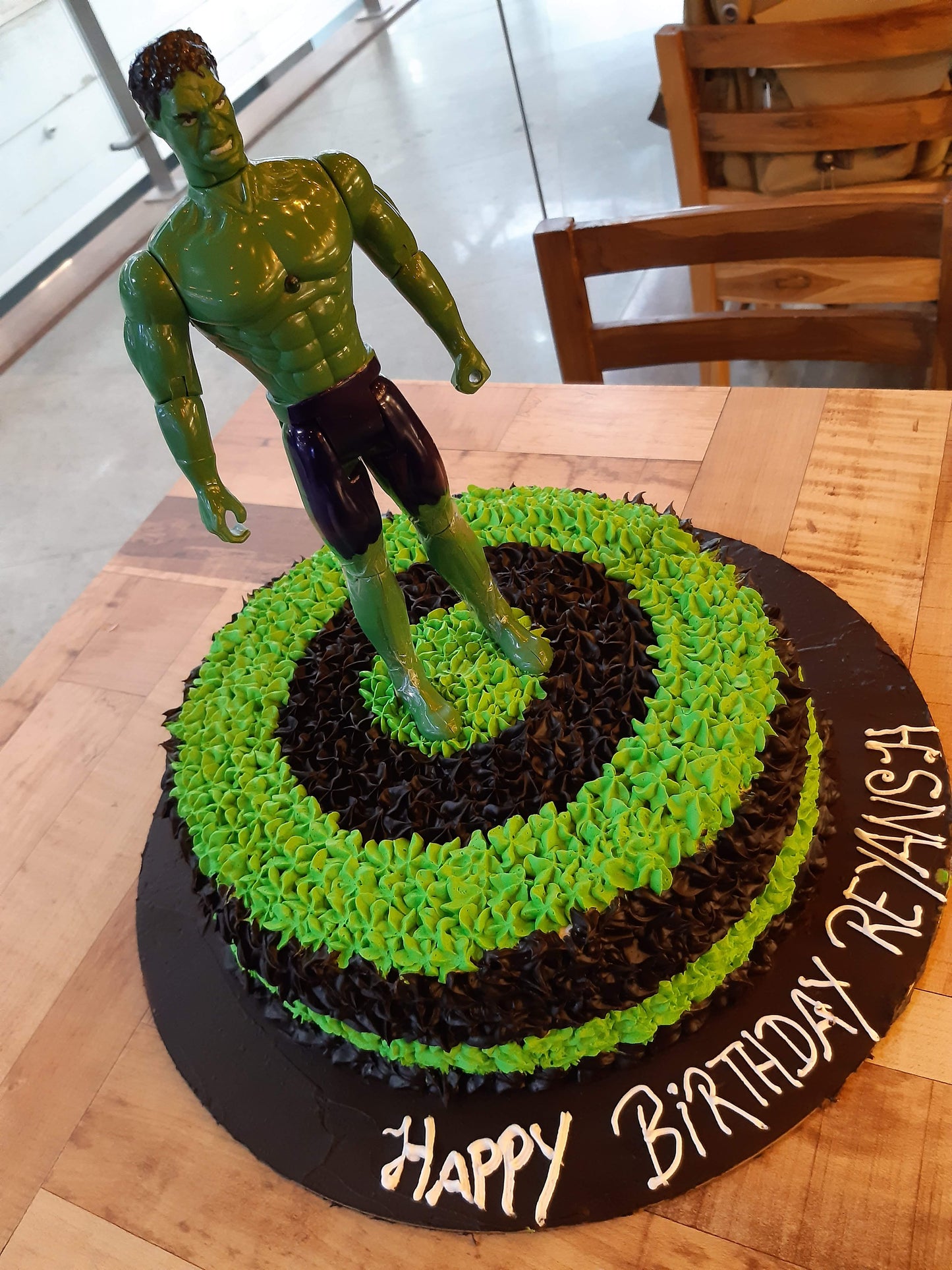 Hulk Theme Cake