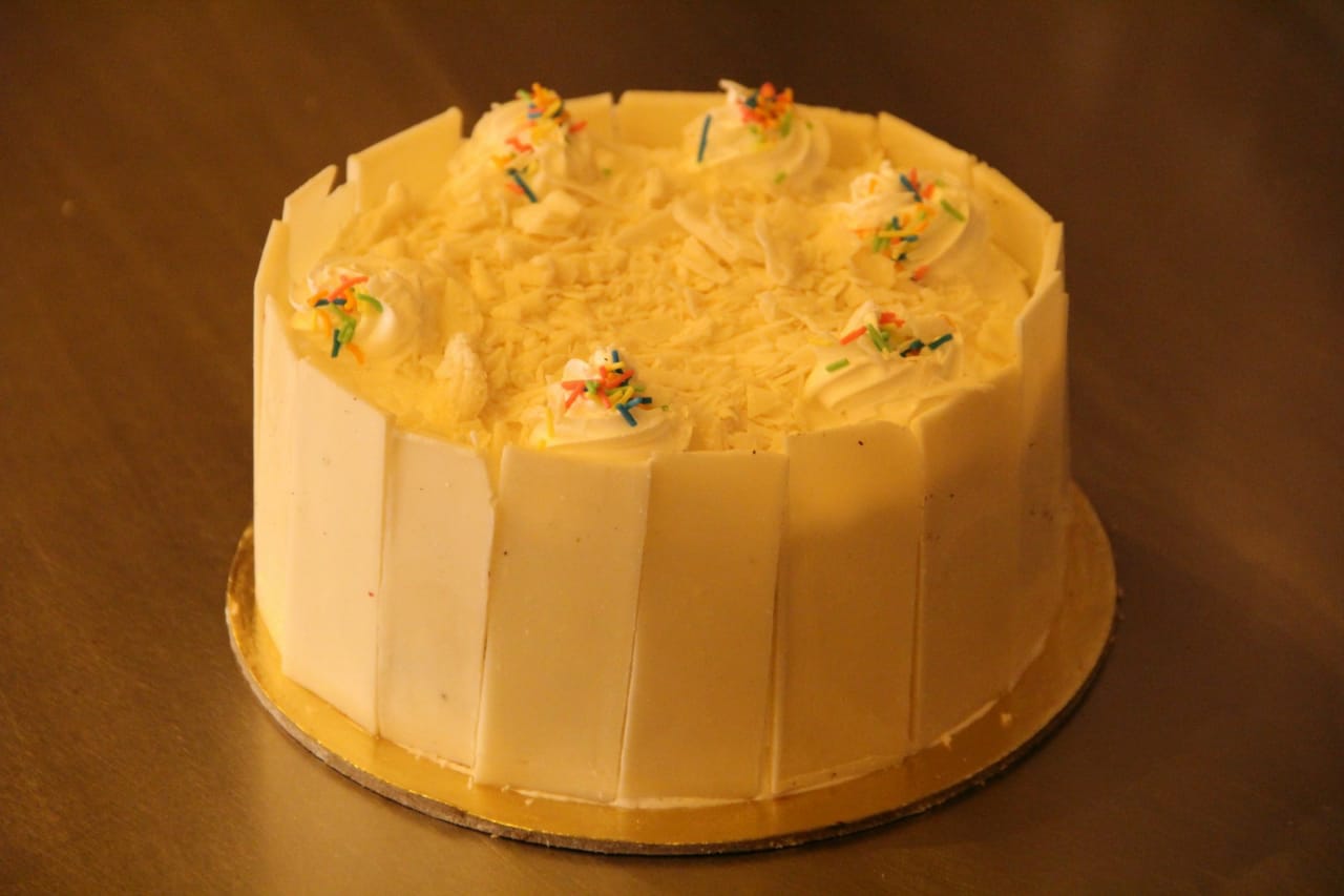 Delicious Pineapple Cake