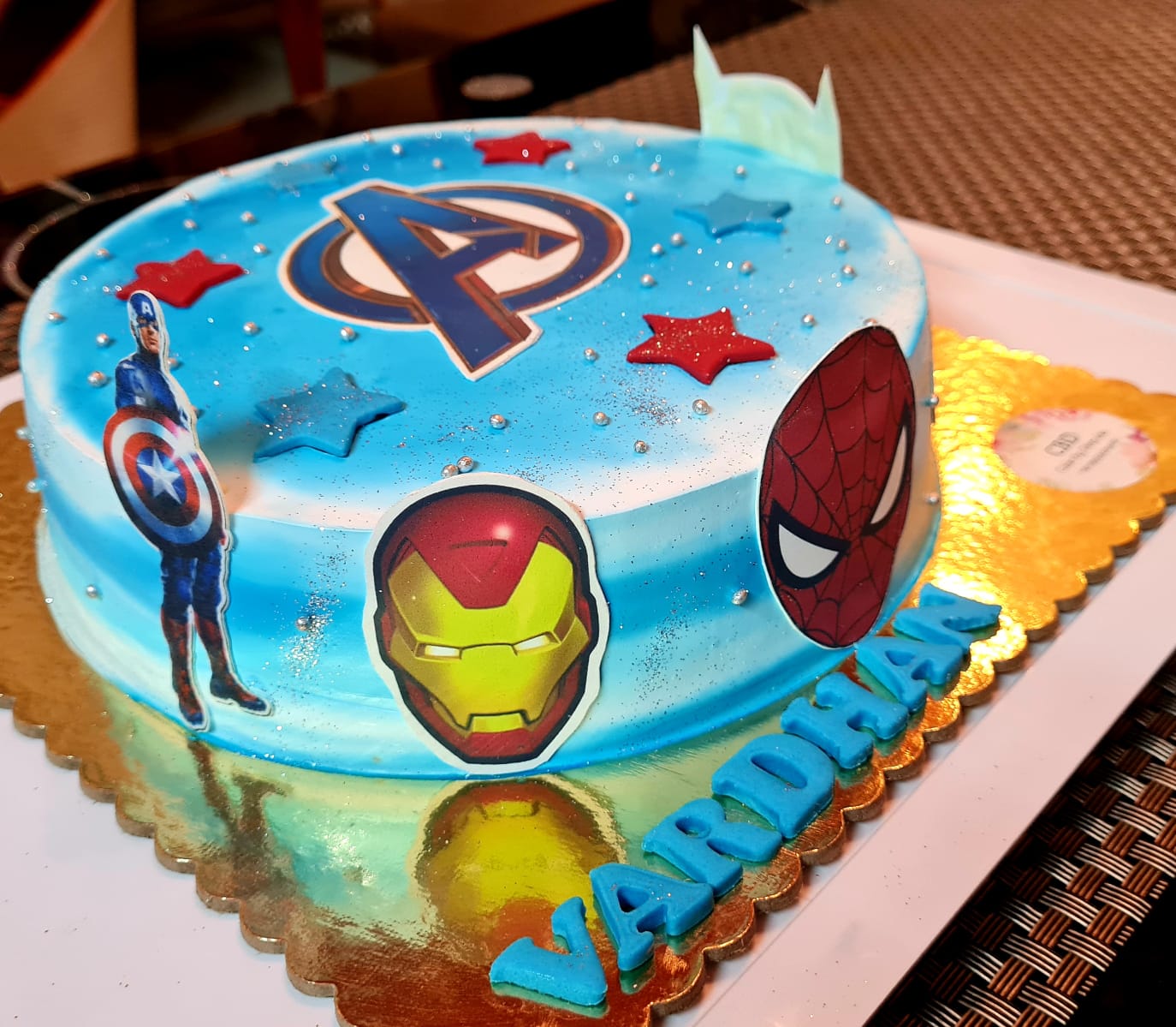 Avengers Theme Cake